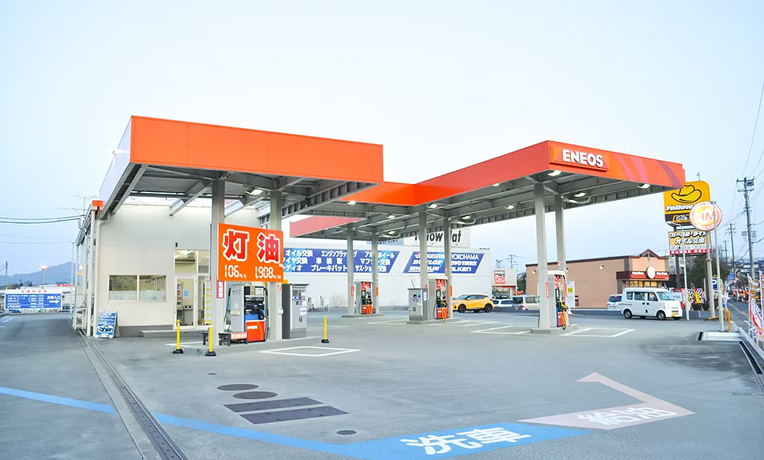 須賀川仲の町SS